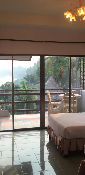 ห้องพักมาตรฐานพร้อมวิวสระว่ายน้ำ