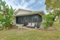 Private Beach & Pool Access! Fort Myers Getaway - Wifi