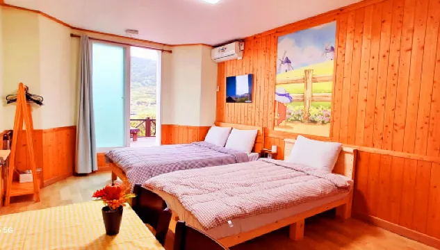 Wando Cheongsando Olle Pension