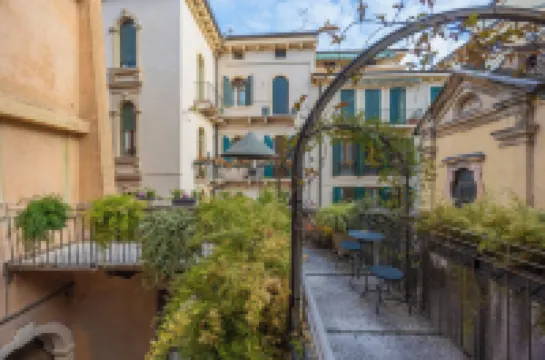 Residenza Palazzo Negri Hoteles en 