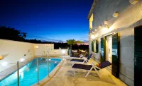 Villa Serena - Homestays