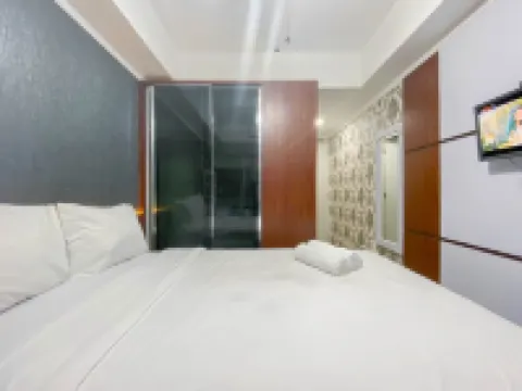 Simply and Homey Studio (No Kitchen) Room Apartment Paltrow City By Travelio Hotels in 