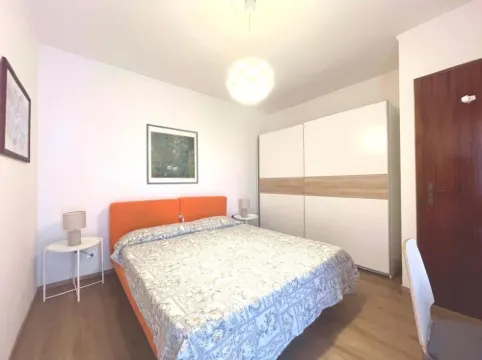 Sunny beachside apartment in Grado