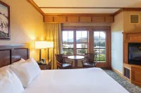 Grandview Lake Placid - balcony