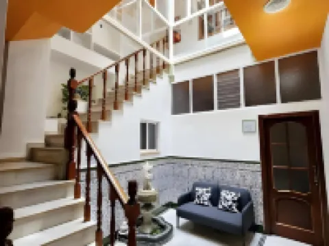 Arc House Plaza โรงแรมใน