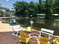 Stone Studio Lakefront Pool Access