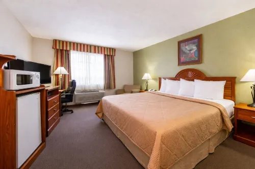 Knights Inn Gallup at 3208 W Hwy 66