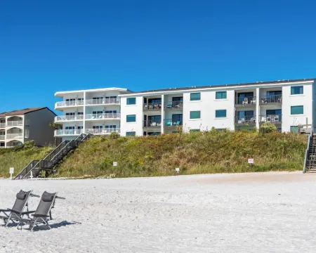 Beachside Condominiums Hotels in Santa Rosa Beach