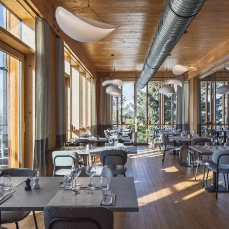 L'Aiguille Grive Chalets Hotel Отели в г. Ландри
