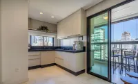 Apt w/ Gourmet Balcony 700m From the Beach Bon1101 - Balcony