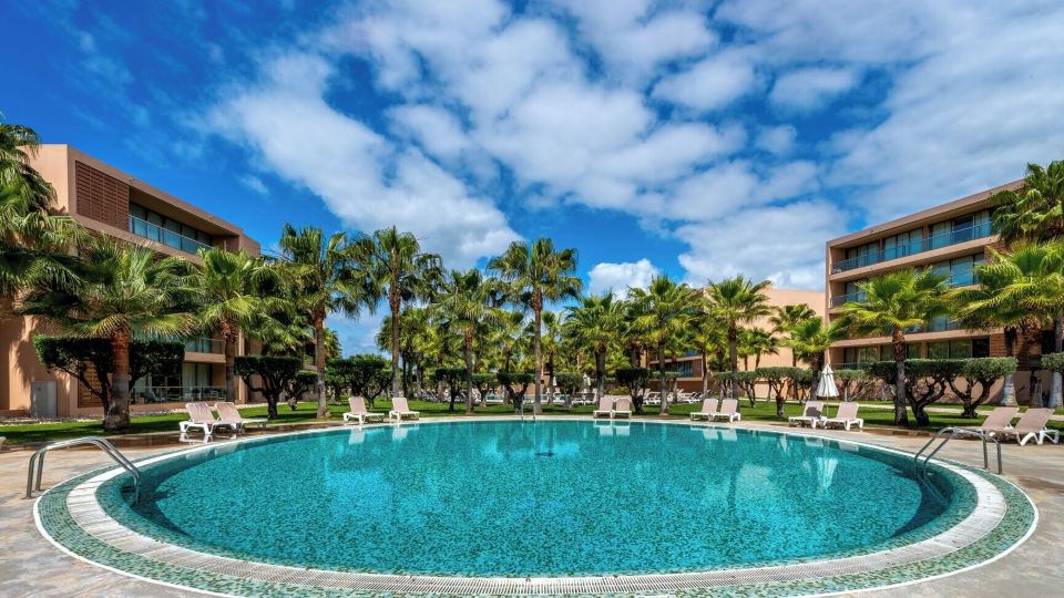 Salgados Resort Beach & Nature Escape