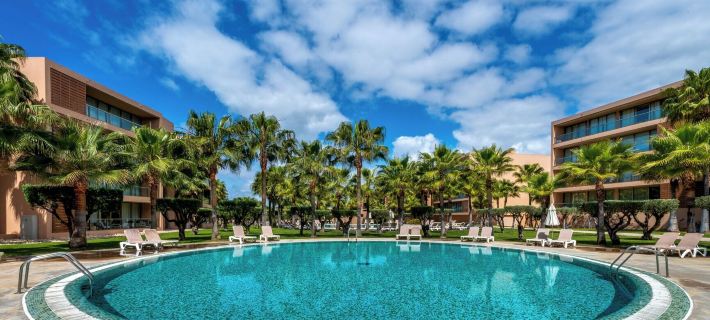 Salgados Resort Beach & Nature Escape Hotele w: Guia