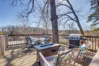 Lakefront Eucha Escape w/ Views & Boat Slip!