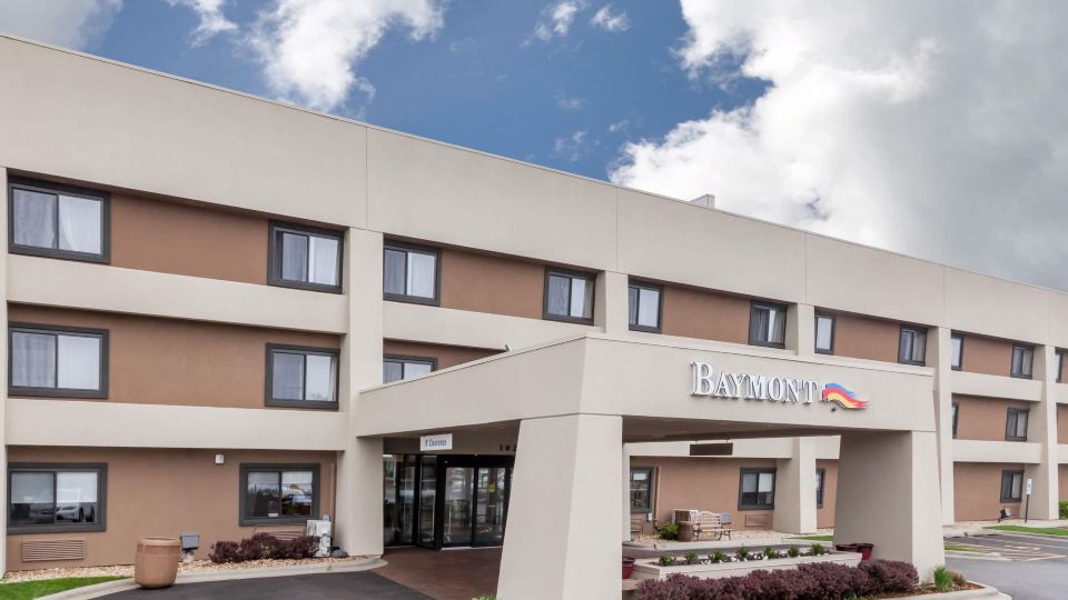 Baymont by Wyndham Glenview