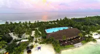 Canareef Resort Maldives - Beach