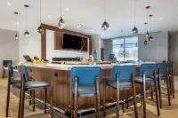 โรงแรมแคมเบรีย บลูมิงตัน มอลล์ ออฟ อเมริกา สนามบินมินนิอาโปลิส - ที่มีบาร์