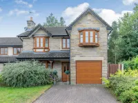 2 Carr Farm Close Hotels in Glossop
