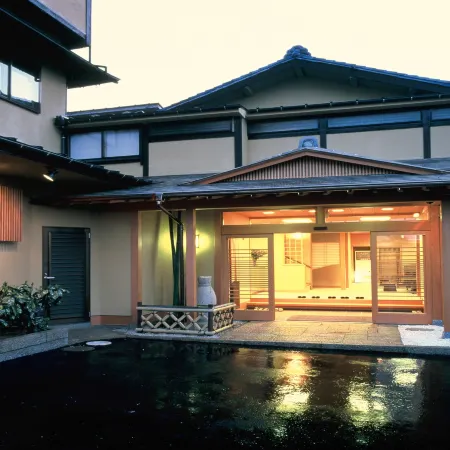 Tsubaki No Yado Yoshidaya