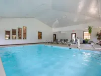 Comfort Inn Near Downtown & Blue Ridge Pkwy Hotels in McDowell County