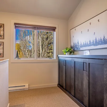 Stonehenge Condo - Nr Ski Lifts & Downtown!