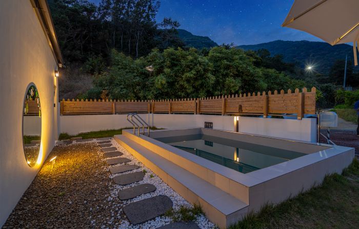 Cheongdo Stay in Four Seasons