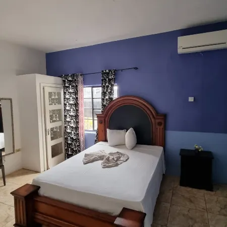Little Savoy Guest House