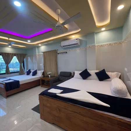 Hotel Raj