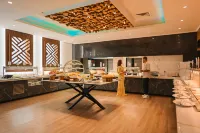 Cavo Maris Beach Hotel - Frühstück