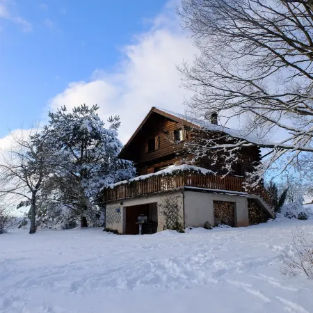 Spacious Chalet for 4 in Hommert