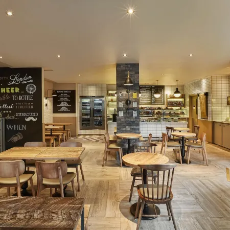 Hub by Premier Inn London Tower Bridge Отели рядом с достопримечательностью «Уоппинг»