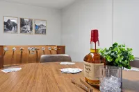 Oak Haus Group Stay w/ Fenced Yard & Game Room