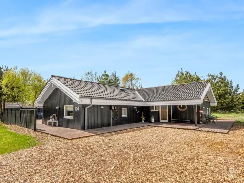 "Elvin" - 2km from the sea - 3 tähden