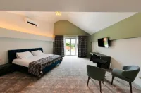 Hotel Kazak Club - Balcony