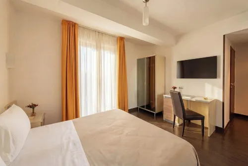 ARBORIS BELLI Hotel