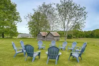 Horse Racing & Skiing in Greenwich: Dogs Welcome - 3-Star