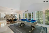 Serenity Villa | Pool · FirePit & Mini Golf