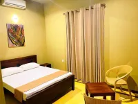 Edward's airport guest in Negombo located 2.1  mile from Colombo Bandaranaike International Airport - 2 星級