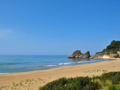 Studio Apartments with Swimming Pool and Sea View - Pelekas Beach
