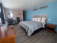 Hyannis Host Inn