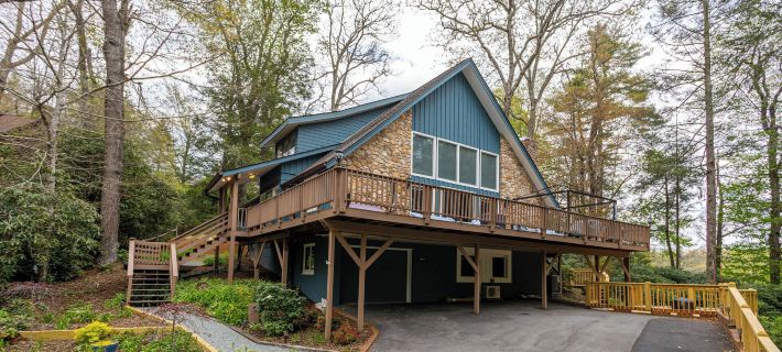 Creekside Cabin at Linville Land Harbor Hotels in Avery County