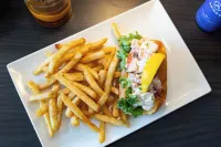 Holiday Inn PORTLAND-BY THE BAY by IHG - breakfast