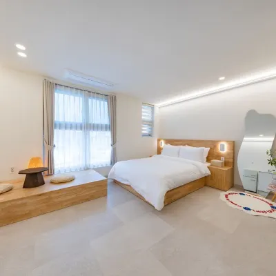 Gangneung Baekya Stay 江陵スピードスケート競技場周辺のホテル