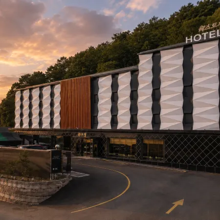 Paju West Hill Hotel Отели рядом с достопримечательностью «Аутлет-центр Paju Premium»
