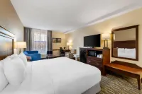 Comfort Inn & Suites Branson Meadows - parking