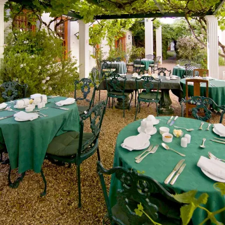 La Fontaine Boutique Hotel by the Oyster Collection