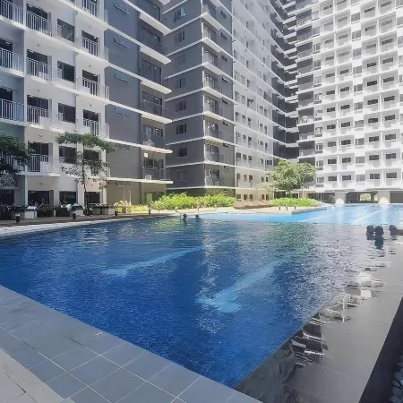 Shore Residences Mall of Asia Stays by Pbyy