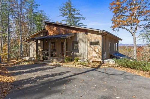 2-level Deck - Stunning Views - Hot Tub - Fire Pit - 4-Star