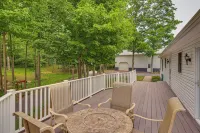 Unplug & Unwind! Romulus Family Gem w/ Swim Pond - Homestays