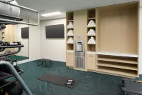 TownePlace Suites by Marriott Montreal Airport - نادي رياضي