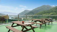 Gapyeong Newcastle Pension - parking
